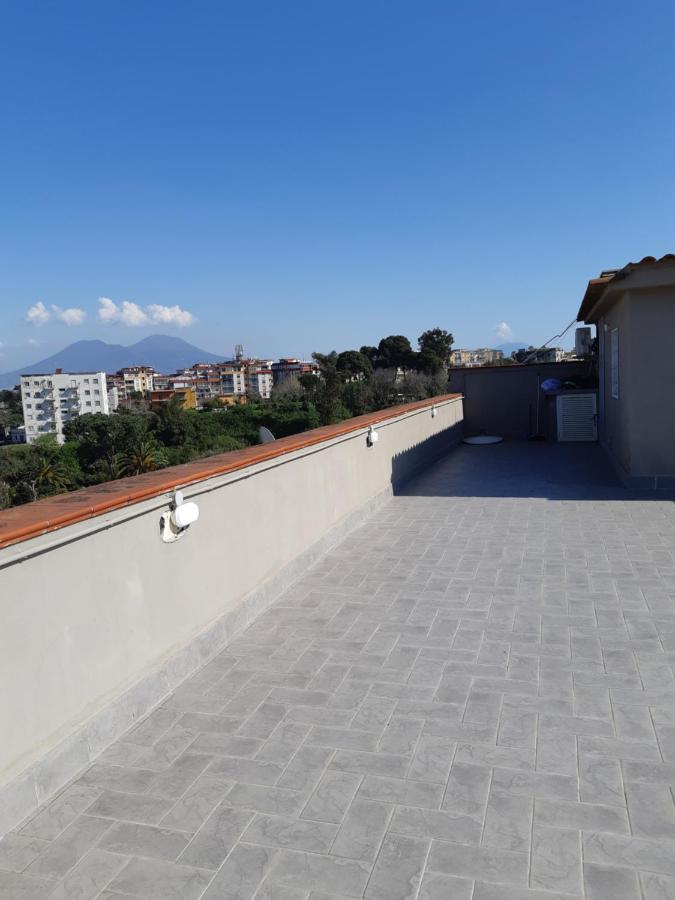 Apartamento Il Rifugio Degli Artisti Nápoles Exterior foto